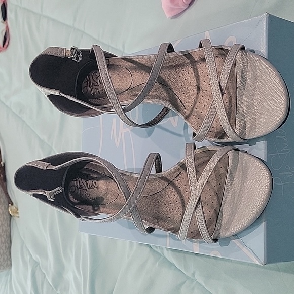 Life Stride Shimmering Silver Strappy Heels - Picture 1 of 6